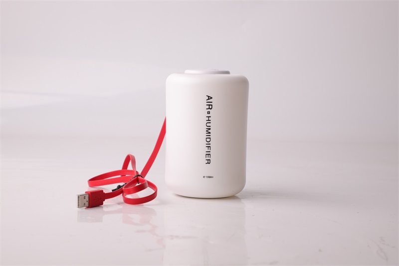 Dearadh nua ultrafhuaime USB ceo fionnuar humidifier beag humidifier buidéal uisce iniompartha